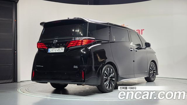 Toyota Alphard 2.5 HEV Executive AWD — пробег 16 418 км — фото 2 из 5