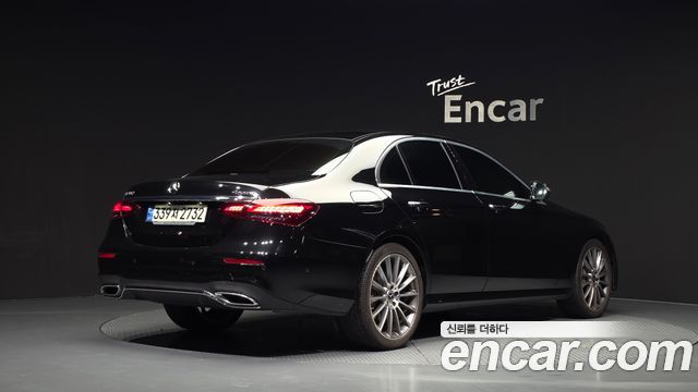 Mercedes-Benz E-Class из Кореи Encar