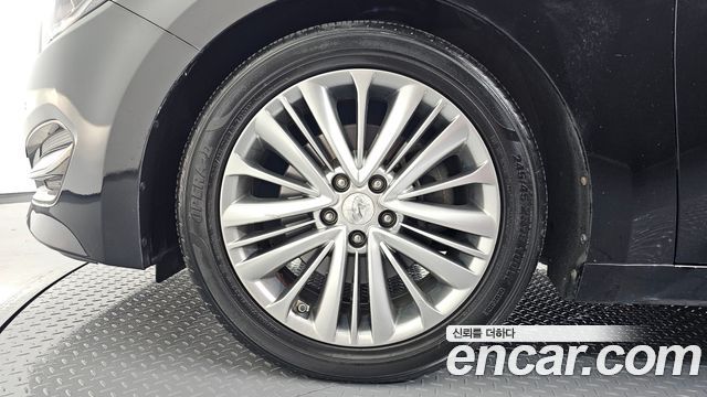 Hyundai Aslan из Кореи Encar