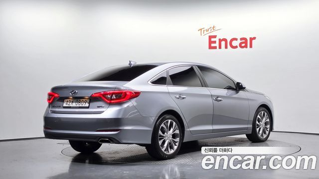 Hyundai Sonata 1.7 Diesel Smart — пробег 162 721 км — фото 2 из 5