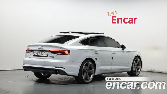 Audi A5 45 TFSI Quattro Premium Sportback — пробег 129 684 км — фото 2 из 5