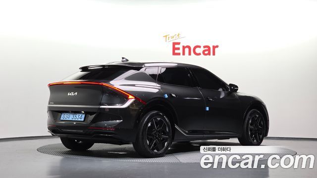 Kia EV6 из Кореи Encar