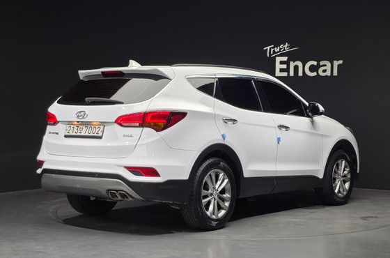 Hyundai Santafe Diesel 2.0 2WD Value Plus — пробег 143 628 км — фото 2 из 5