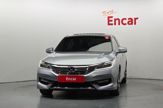 Honda Accord 2.4 9th — пробег 107 747 км — фото 3 из 5