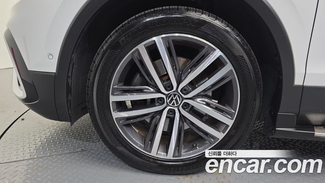 Volkswagen Tiguan из Кореи Encar