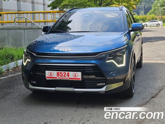 Kia Niro 1.6 HEV Signature — пробег 40 126 км — фото 3 из 5