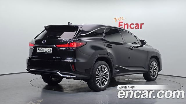 Lexus RX Luxury Plus — пробег 75 819 км — фото 2 из 5