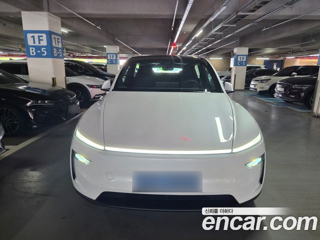 Tesla Model Y RWD — пробег 2 800 км — фото 3 из 5