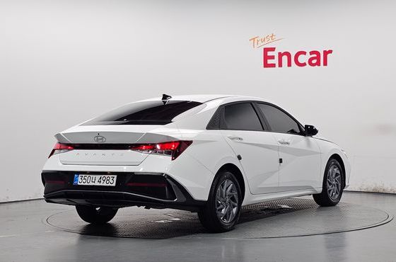Hyundai AVANTE 1.6 Modern — пробег 6 344 км — фото 2 из 5