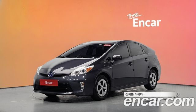 Toyota Prius из Кореи Encar
