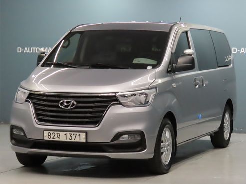 Hyundai Starex Van 3-Seater Smart — пробег 75 486 км — фото 1 из 5