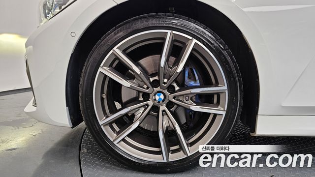 BMW 3-Series M340i xDrive Touring Performance — пробег 62 116 км — фото 5 из 5