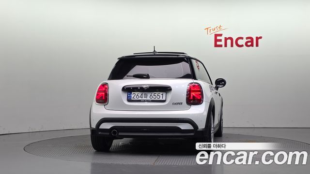 Mini Cooper из Кореи Encar