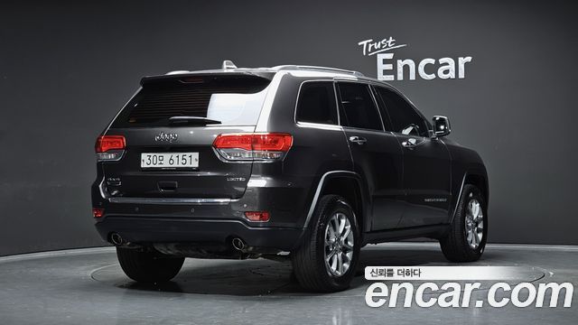 Jeep Cherokee 3.0 Diesel Limited WK2 — пробег 169 374 км — фото 2 из 5