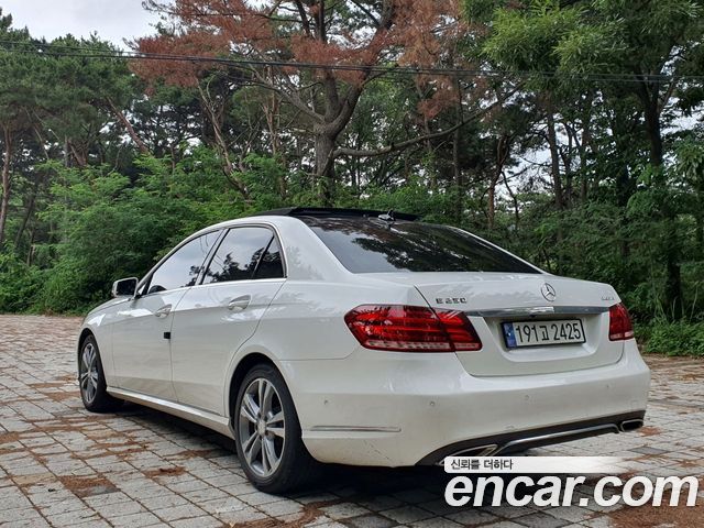 Mercedes-Benz E-Class из Кореи Encar