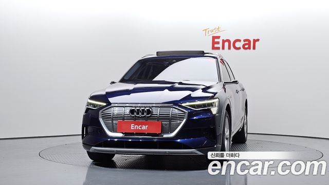 Audi e-tron из Кореи Encar