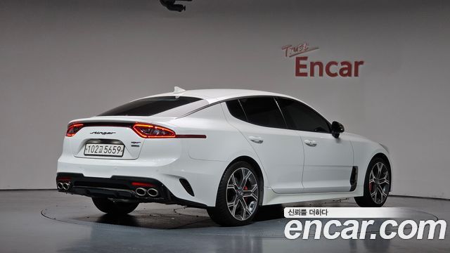 Kia Stinger 3.3 Turbo AWD GT — пробег 98 324 км — фото 2 из 5