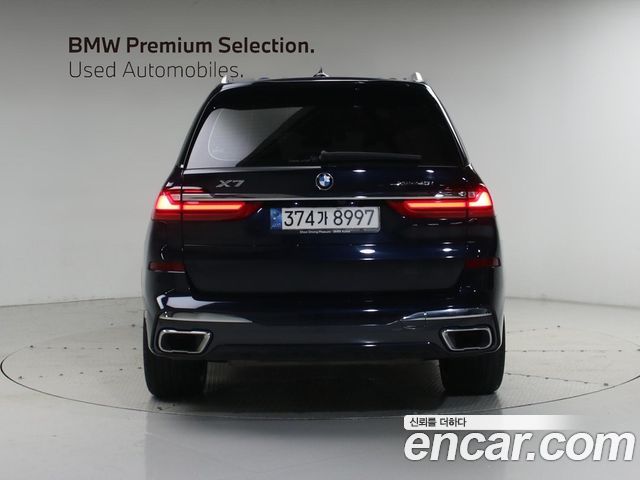 BMW X7 xDrive 40i M Sport 6STR — пробег 82 648 км — фото 3 из 5