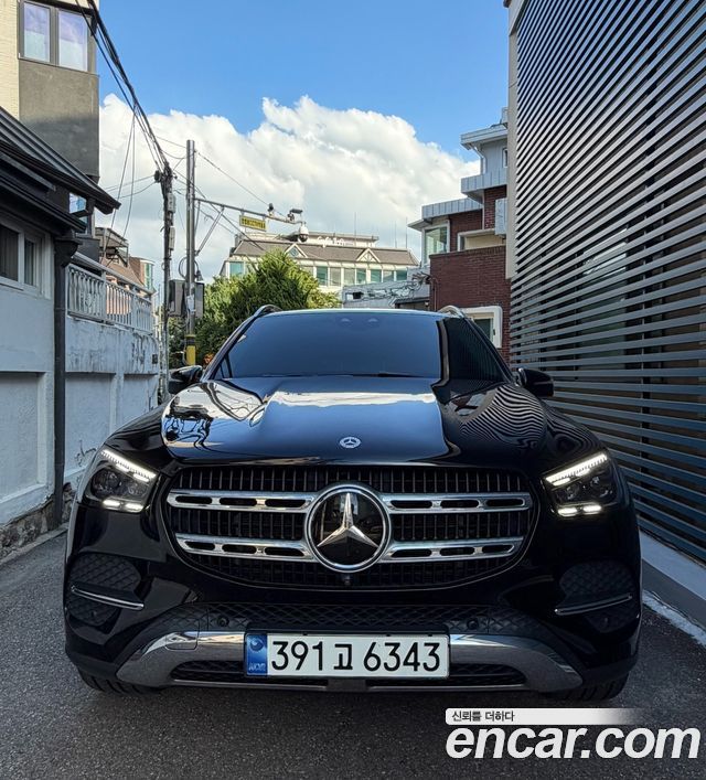 Mercedes-Benz GLE-Class GLE300d 4MATIC — пробег 42 906 км — фото 1 из 5