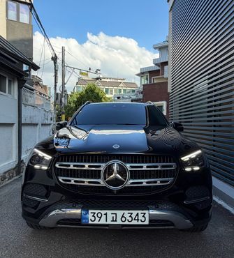 Mercedes-Benz GLE-Class GLE300d 4MATIC — пробег 42 906 км — фото 1 из 5