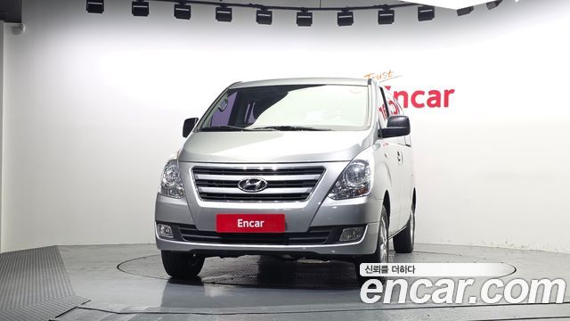 Hyundai Starex 4WD 12-Seater Wagon modern — пробег 97 847 км — фото 3 из 5