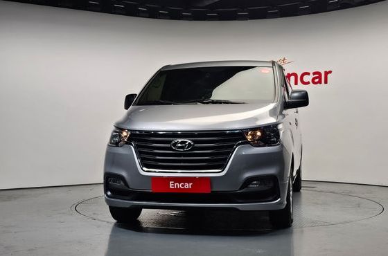 Hyundai Starex Van 3-Seater Smart — пробег 41 931 км — фото 3 из 5