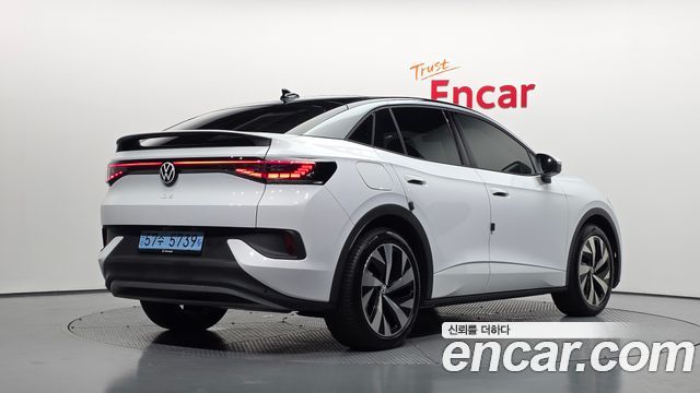 Volkswagen ID.5 Pro — пробег 31 870 км — фото 2 из 5