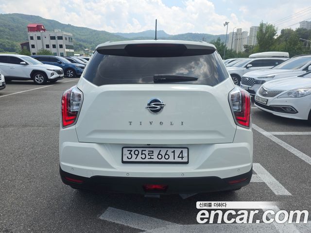 Ssangyong TIBOLI из Кореи Encar