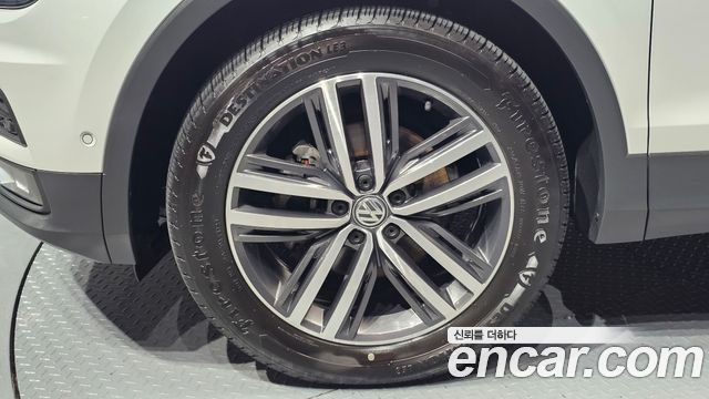 Volkswagen Tiguan из Кореи Encar
