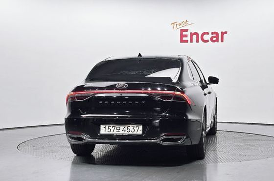 Hyundai Grandeur 2.5 Exclusice — пробег 72 695 км — фото 4 из 5