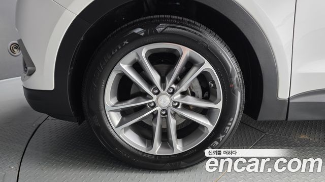 Hyundai Santafe из Кореи Encar