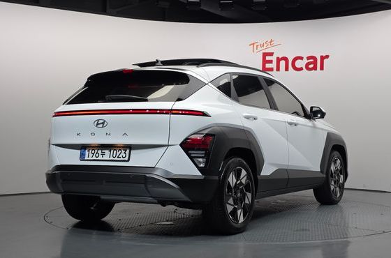 Hyundai Kona Inspiration — пробег 6 203 км — фото 2 из 5