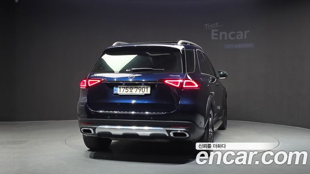 Mercedes-Benz GLE-Class GLE350e 4MATIC — пробег 65 690 км — фото 4 из 5