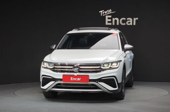 Volkswagen Tiguan 2.0 TSI Prestige — пробег 25 499 км — фото 3 из 5