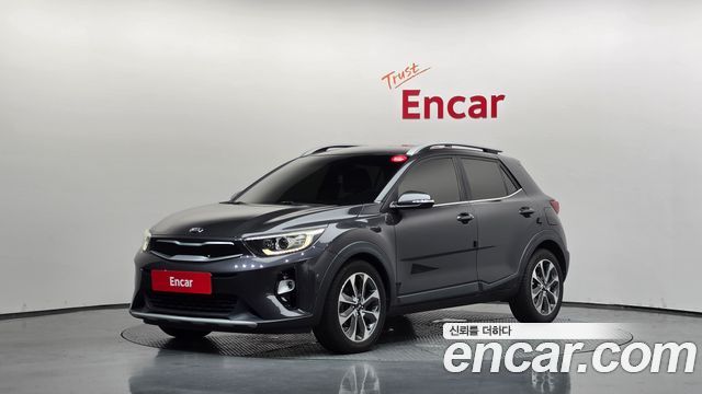 Kia Stonic из Кореи Encar