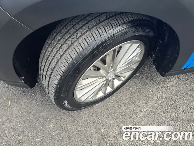 Hyundai Kona из Кореи Encar