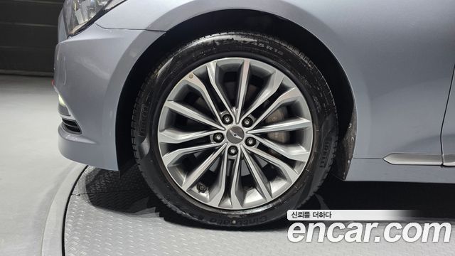Hyundai Genesis из Кореи Encar