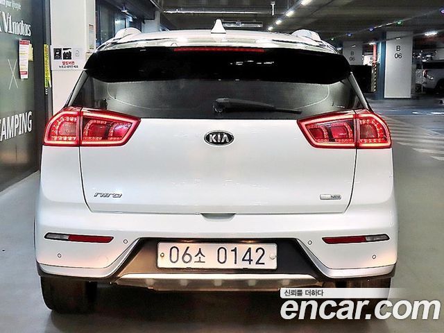 Kia Niro из Кореи Encar