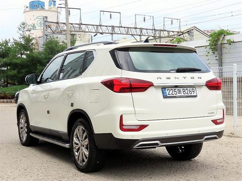 Ssangyong Rexton Disel 2.2 4WD Noblesse — пробег 14 022 км — фото 3 из 5