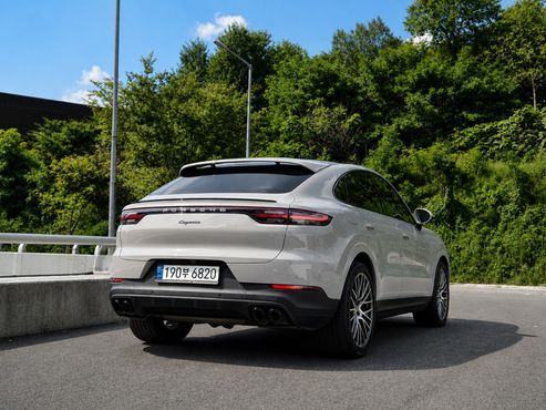 Porsche Cayenne 3.0 COUPE PLATINUM EDITION — пробег 38 900 км — фото 4 из 5