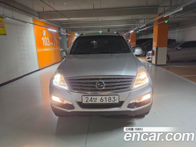 Ssangyong Rexton 2.0 4WD RX7 Prestige — пробег 370 377 км — фото 1 из 5