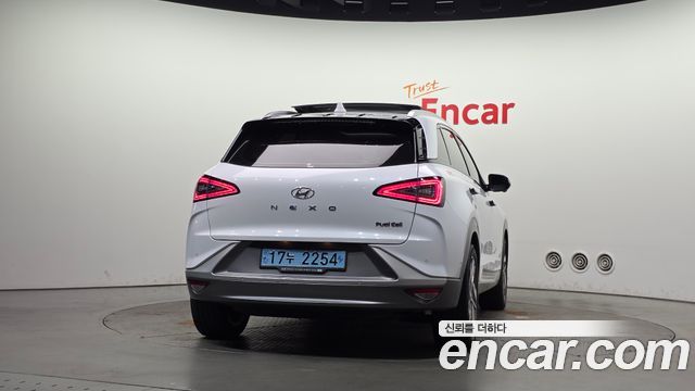 Hyundai Nexo Premium — пробег 74 117 км — фото 4 из 5