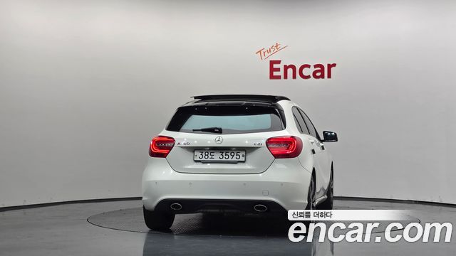 Mercedes-Benz A-Class A180 CDI Night — пробег 135 044 км — фото 4 из 5