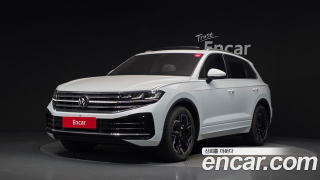 Volkswagen Touareg 3.0 TDI Prestige — пробег 27 км — фото 1 из 5