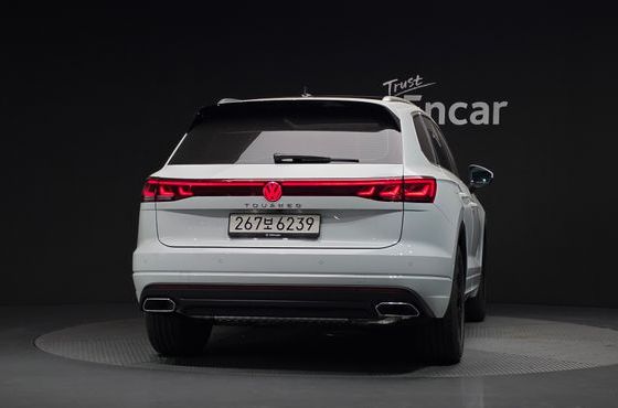 Volkswagen Touareg 3.0 TDI Prestige — пробег 27 км — фото 4 из 5