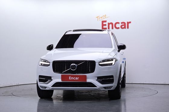 Volvo XC90 T8 R-Design Hybrid — пробег 41 110 км — фото 3 из 5