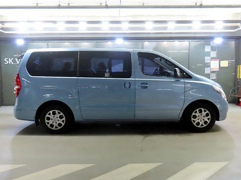 Hyundai Starex 12-Seater Wagon CVX Deluxe — пробег 151 622 км — фото 3 из 5