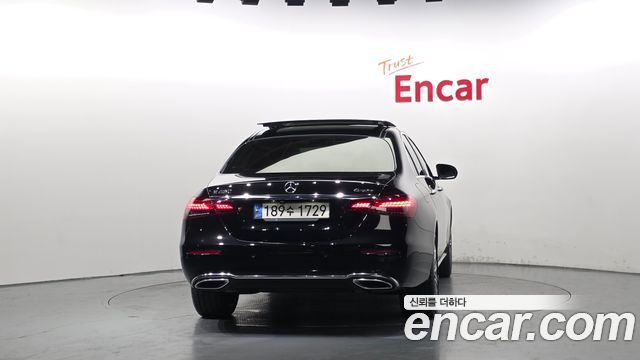 Mercedes-Benz E-Class из Кореи Encar