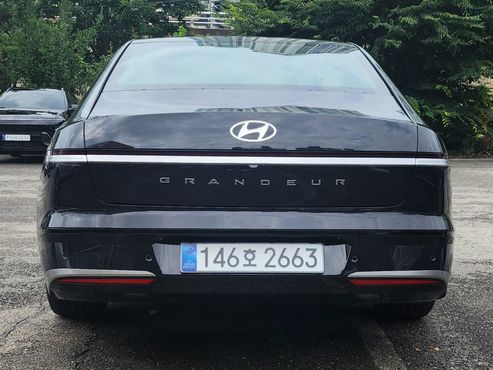 Hyundai Grandeur 2.5 Gasoline 2WD Caligraphy — пробег 356 км — фото 4 из 5