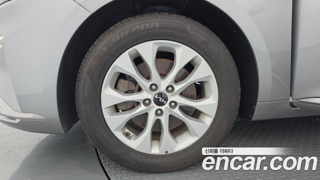 Kia K8 из Кореи Encar